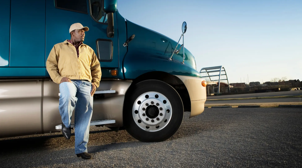 Beginner To Road Warrior: Tips For New Truck Drivers